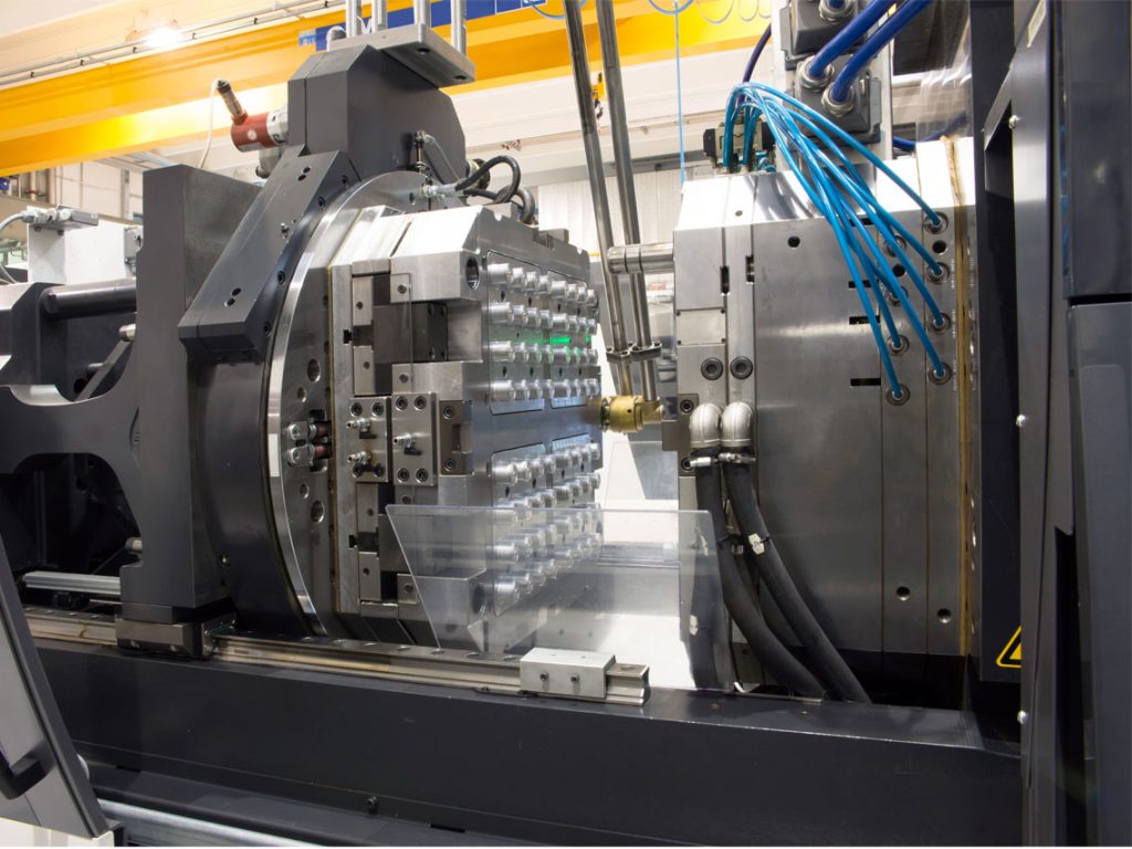 Injection plastic molding